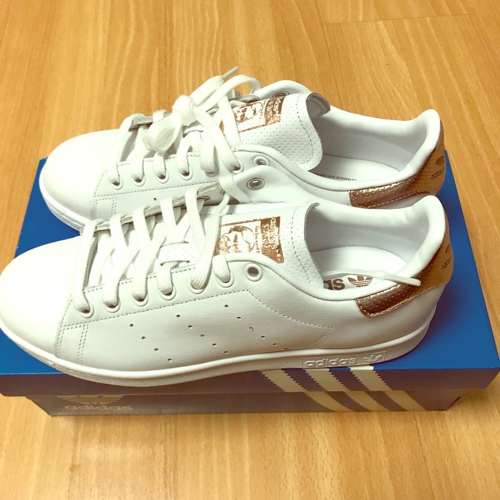 Adidas Stan Smith (Rose Gold)